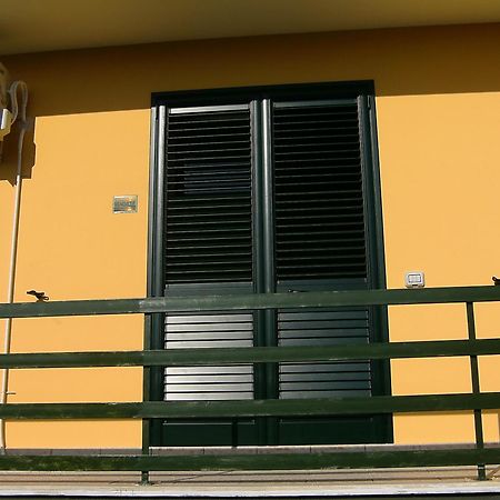 Bed and Breakfast Vento Dell'Est San Cataldo  Esterno foto