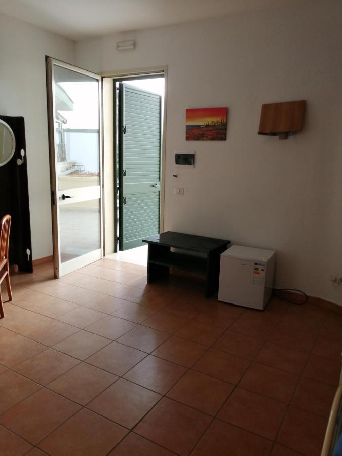 Bed and Breakfast Vento Dell'Est San Cataldo  Esterno foto