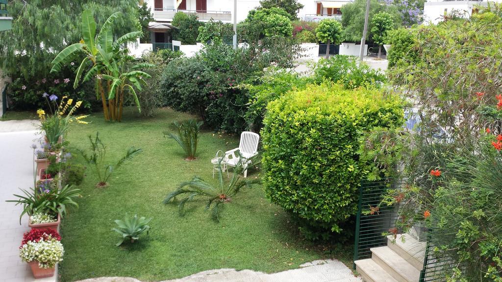 Bed and Breakfast Vento Dell'Est San Cataldo  Esterno foto