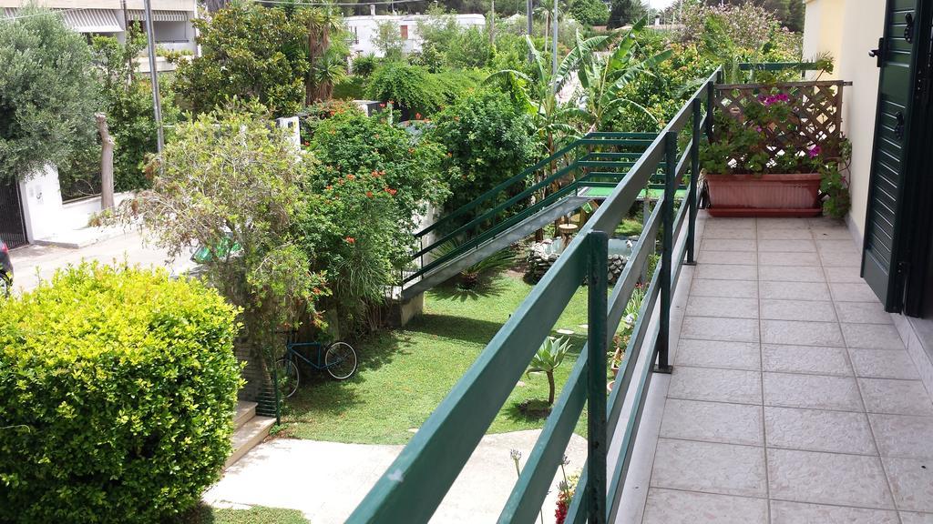 Bed and Breakfast Vento Dell'Est San Cataldo  Esterno foto